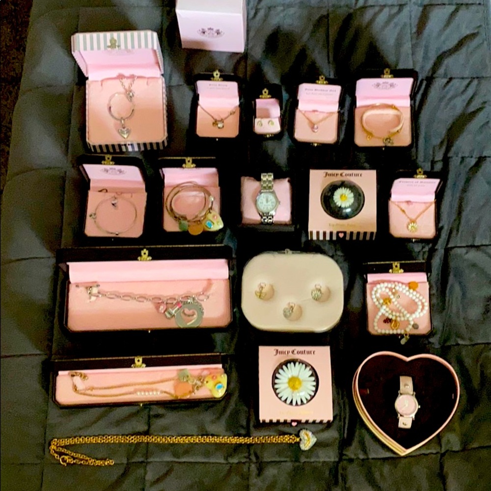 JUICY COUTURE EARLY 2000 jewelry !! Rare pieces !